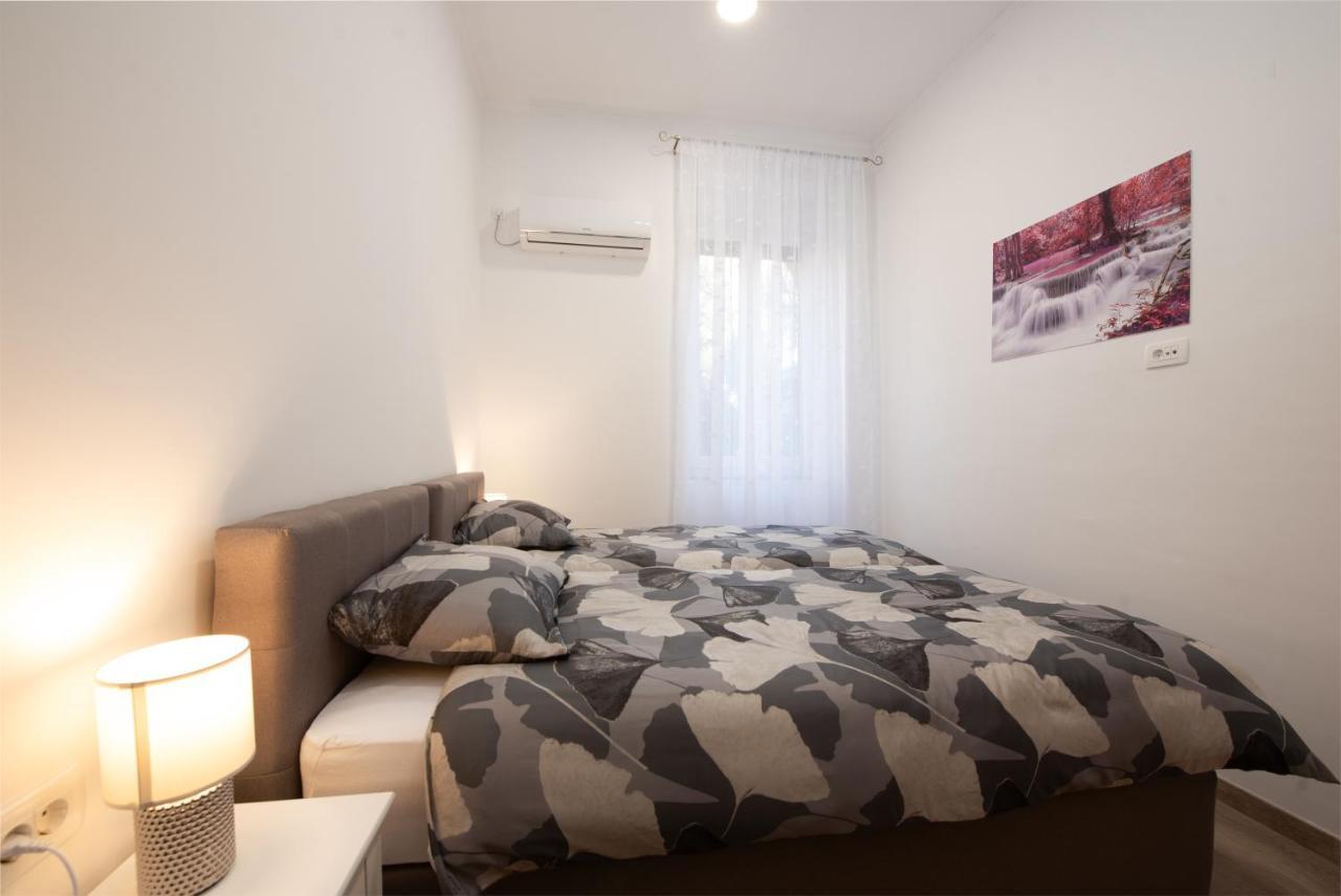 Apartman Cezar Lägenhet Rijeka Exteriör bild