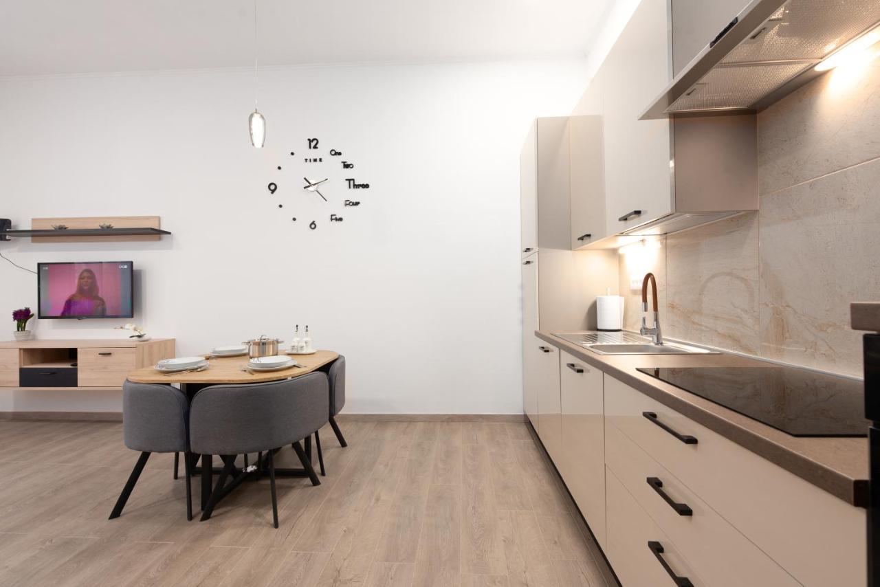 Apartman Cezar Lägenhet Rijeka Exteriör bild