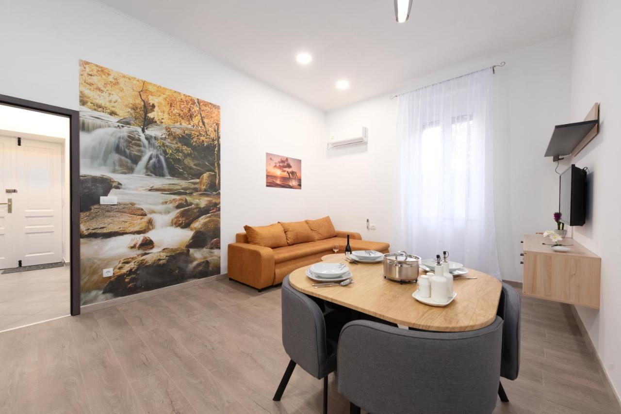 Apartman Cezar Lägenhet Rijeka Exteriör bild