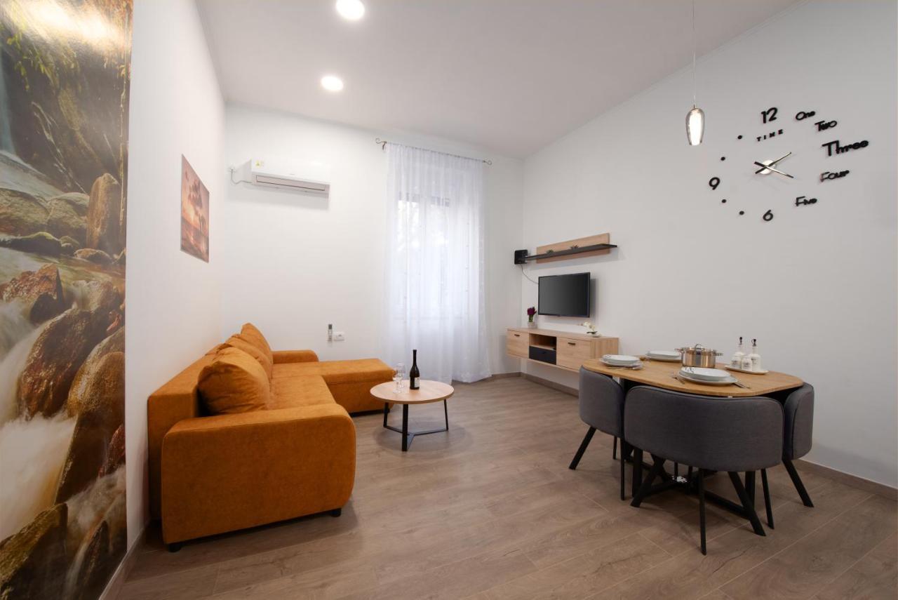 Apartman Cezar Lägenhet Rijeka Exteriör bild